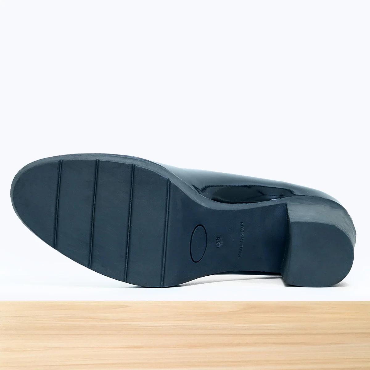 04F Pivra Cuir Noir – Image 5