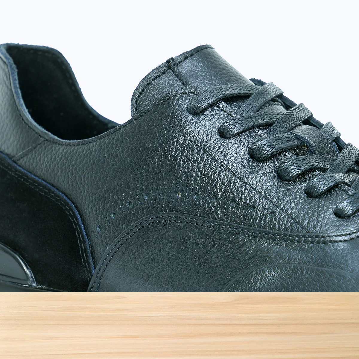 1057 Navio Noir – Image 5