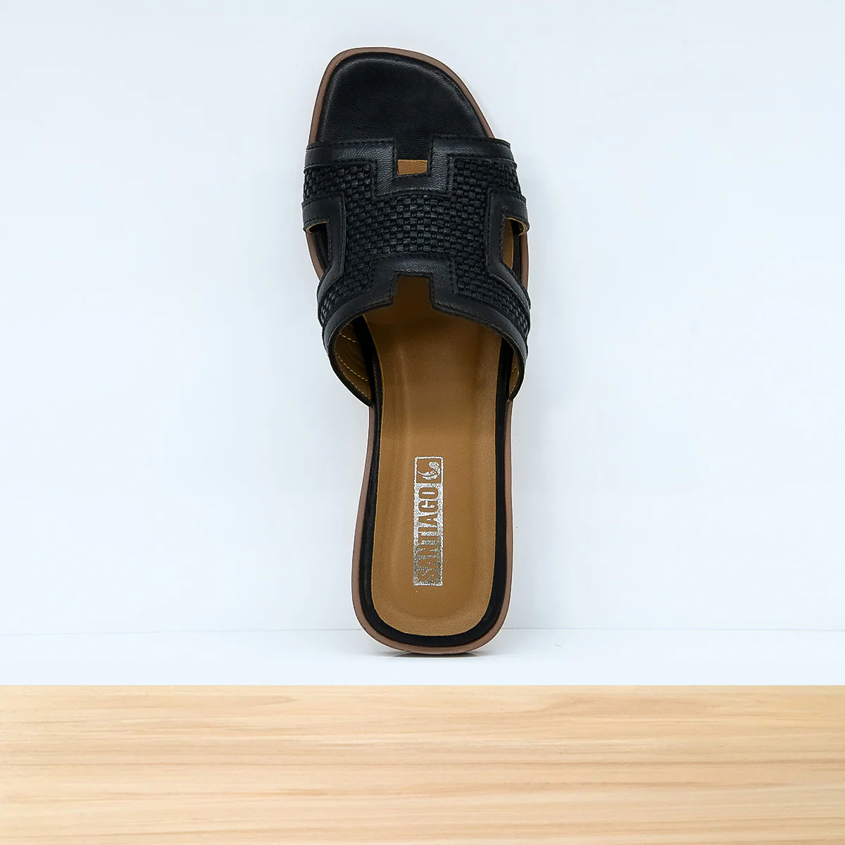 415f Orelle en Cuir Noir – Image 5