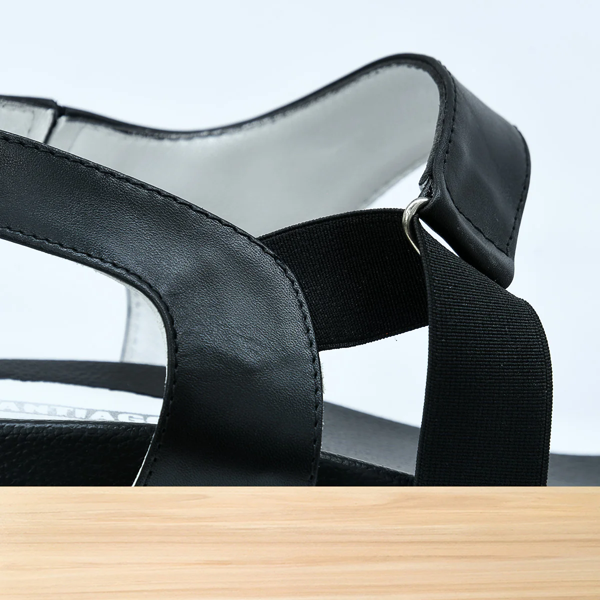 424F Elvo Cuir Noir – Image 4