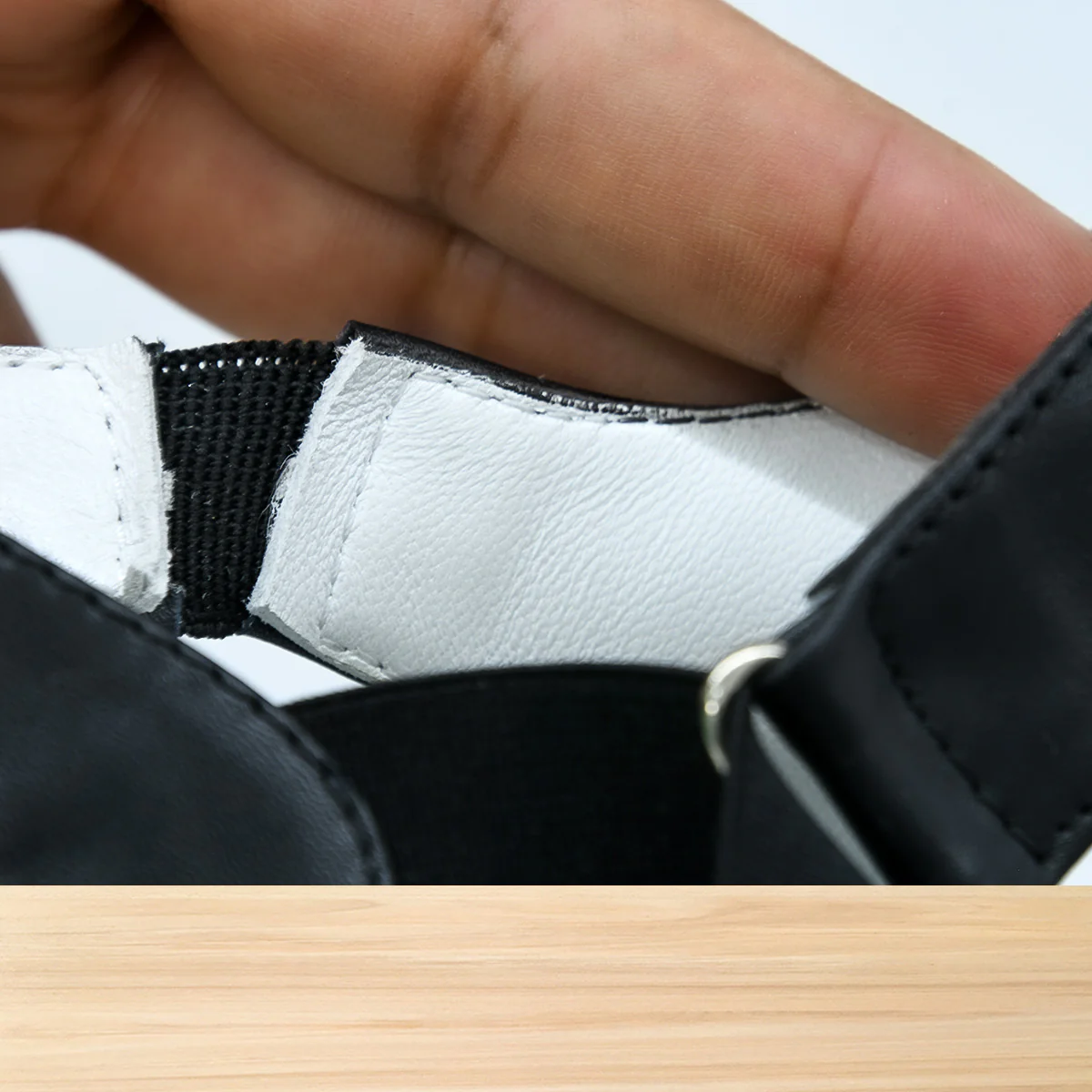 424F Elvo Cuir Noir – Image 5