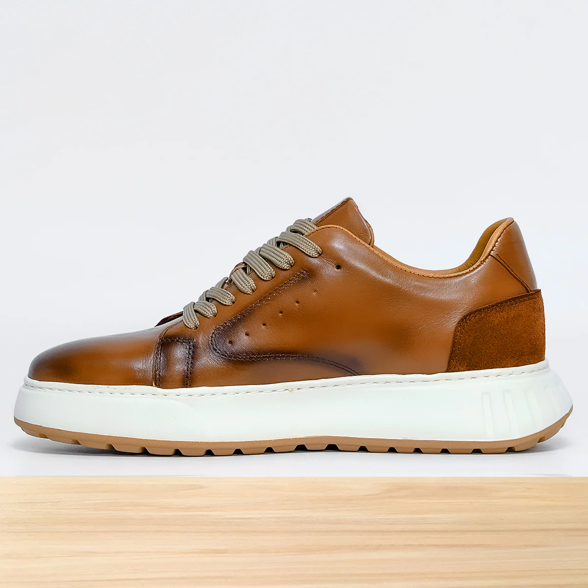 1047 Revox Camel – Image 3