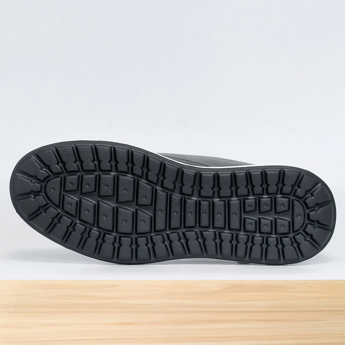 1047 Revox Noir – Image 6